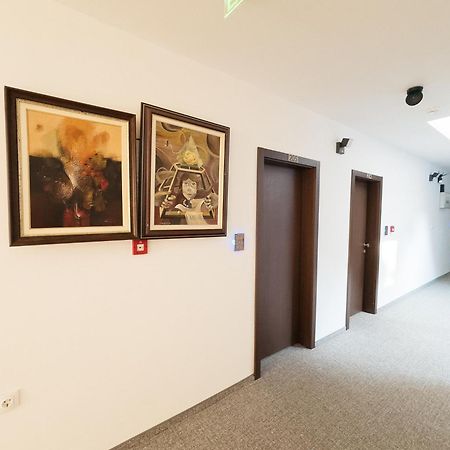 Hotel Gradche Kočani Extérieur photo