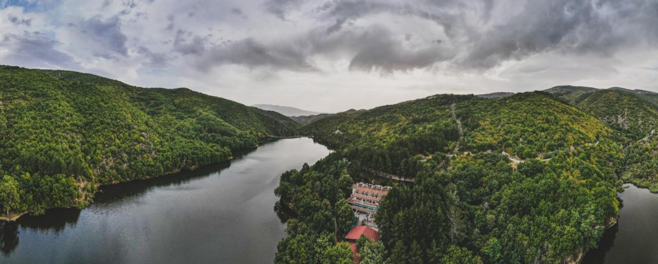 Hotel Gradche Kočani Extérieur photo