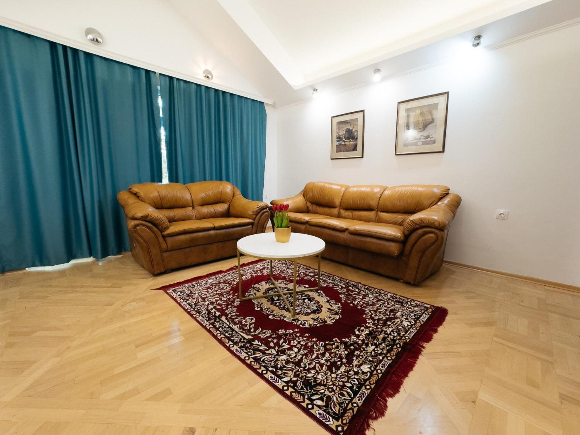 Hotel Gradche Kočani Extérieur photo