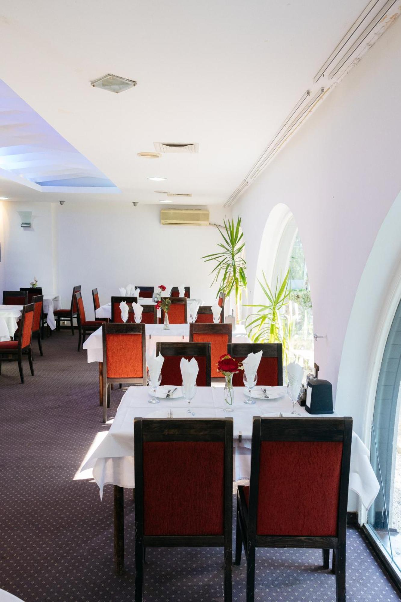 Hotel Gradche Kočani Extérieur photo